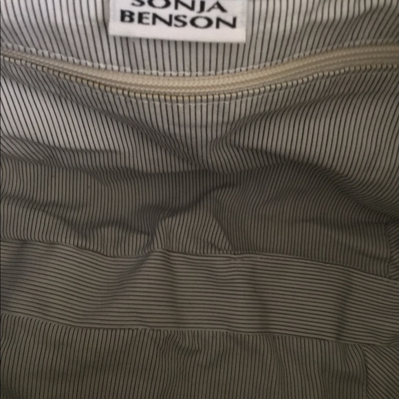 Sonia Benson CUTE Handcrafted Bag Hand Washable - Picture 7 of 10